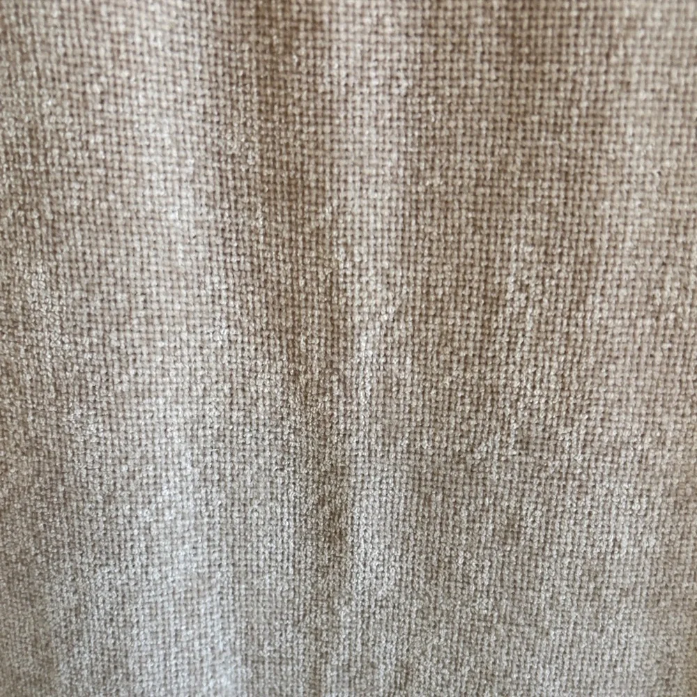 Chenille Cozy Tan Throw Blanket W/Fringe Decor Piece Gorgeous 40 wide x 58 long